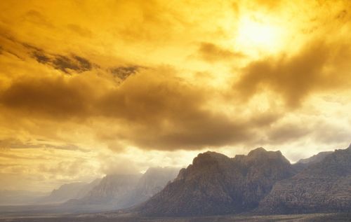 【祷告】主题：耶和华做了我的高台