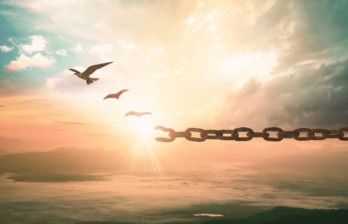 【见证】在牧养关系中释放龙的灵的见证（20210307）